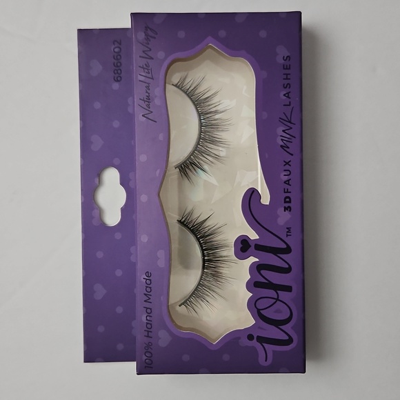 Eyelashes Lot of 4 Unice Ioni Halloween Essentials Black New - Picture 6 of 9